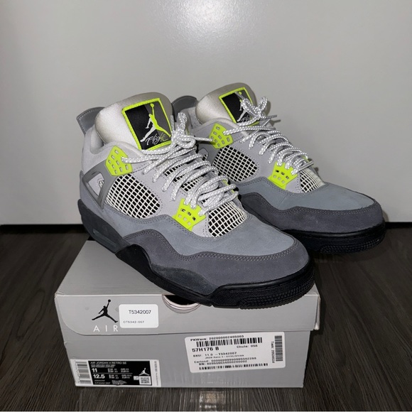 Air Jordan 4 Retro SE 95 Neon Cool Grey Volt 2020 Men’s 11 Sneakers Nike in Box - Picture 3 of 14